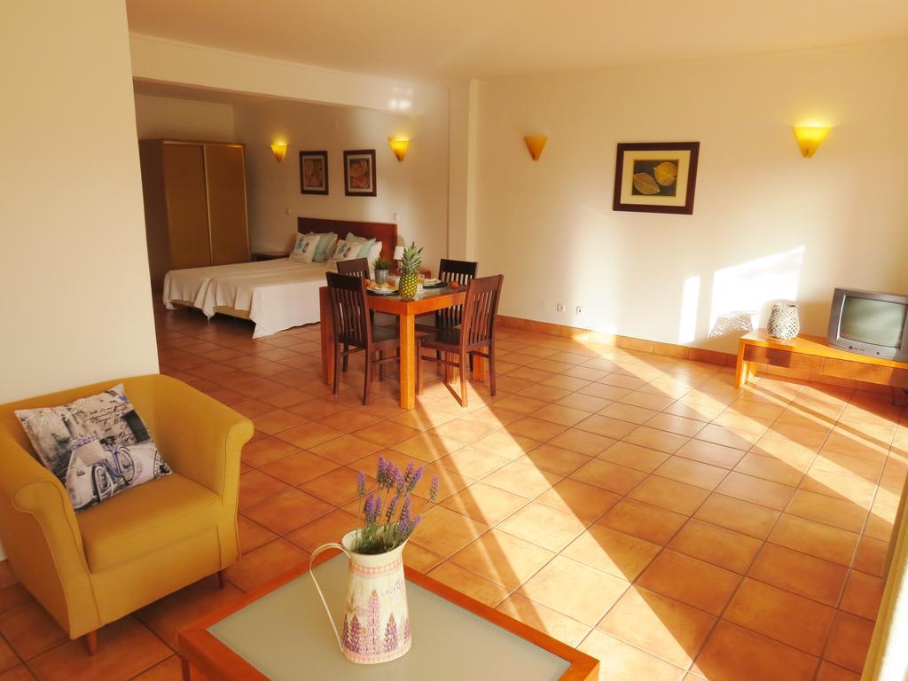 Vila Mos - Beach Resort ラゴス エクステリア 写真